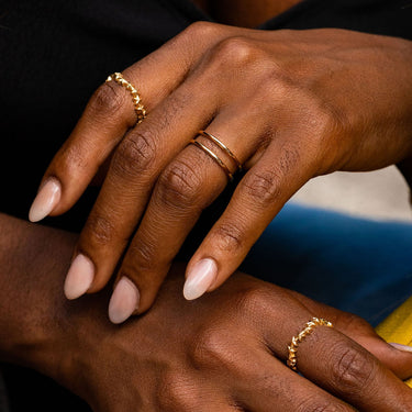 Woman Wearing Double Band Adjustable Ring | Twin Band Gold Ring